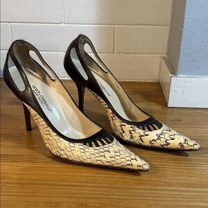 Vintage Dolce & Gabbana Brown Cream Leather Snakeskin Print Heel EUR Size 38 COA
